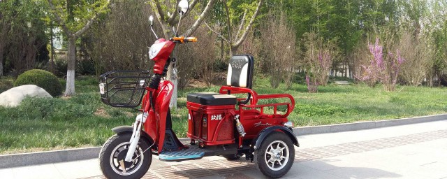 三轮车电池保修时间(电动三轮车保修期多长时间)