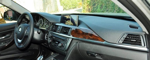 仅需五步更换雨刮(更换雨刮的方法)