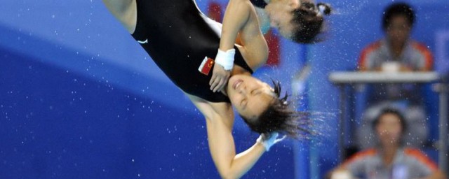 女跳水运动员刮腿毛的原因(跳水运动员刮腋毛)