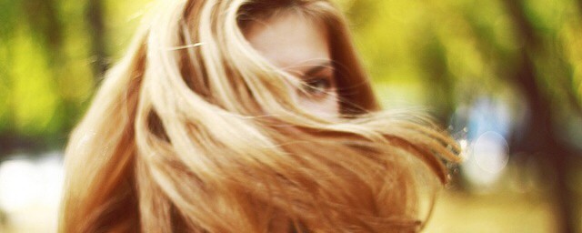 头发染爆顶怎么恢复比较好呢(染的头发爆顶如何补救)