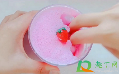 水晶泥干在床单上怎么弄掉(水晶泥粘在床单上用什么东西能洗掉) 水晶泥干在床单上怎么弄掉(水晶泥粘在床单上用什么东西能洗掉)