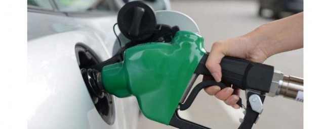 加油后打不着火的原因是什么(车加油后打不着火什么原因)