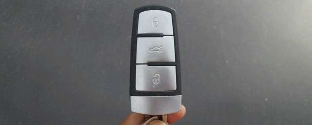 迈腾B7L钥匙更换电池教程(迈腾b8钥匙换电池教程)