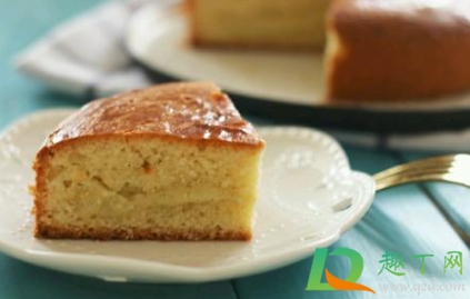 烤箱做蛋糕用不用加水(烤蛋糕用不用放水在烤箱)