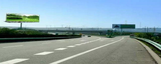 匝道逆行怎么办(不小心进入了逆行匝道该怎么办)