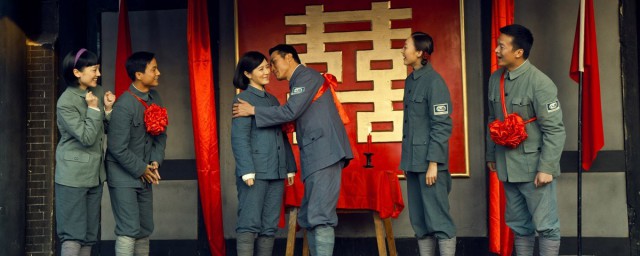 战地狮吼剧情简介(电视剧《战地狮吼》)