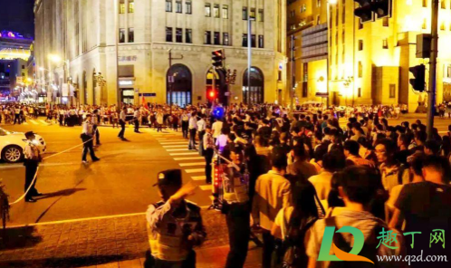 2021跨年外滩有倒计时吗(外滩2021年跨年夜)