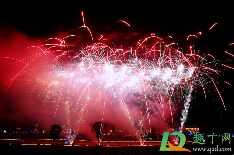 2021元旦武汉江滩有烟花吗(今年武汉江滩放烟花吗)