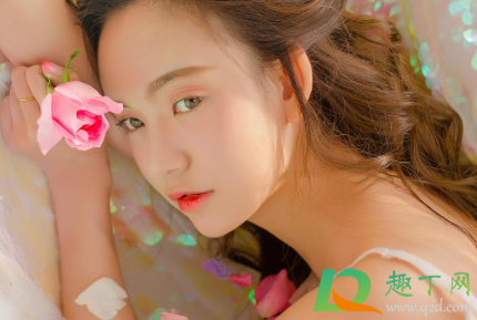 美瞳线要不要补二次(美瞳线还需要二次补色吗)