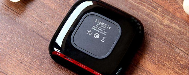 普通电视机天猫魔盒怎么使用(怎样用天猫魔盒看电视节目)