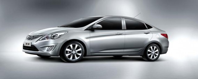 北京现代瑞纳介绍(北京现代瑞纳百度百科)