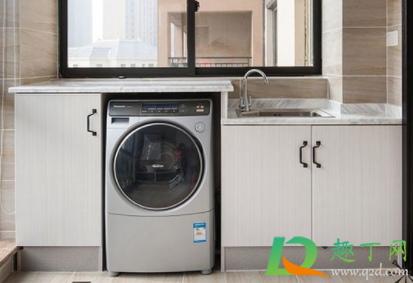 海尔洗衣机d1是什么故障(海尔全自动洗衣机故障显示e1是什么原因?)