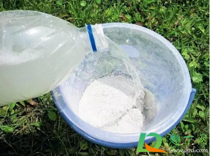 1勺子多菌灵兑水比例是多少(一克多菌灵兑多少升水) 1勺子多菌灵兑水比例是多少(一克多菌灵兑多少升水)