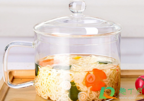 宿舍没有洗洁精用什么洗碗(家里没洗洁精了用什么洗碗)