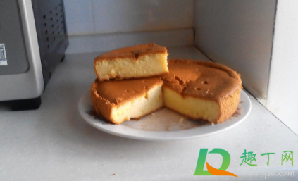 烤箱做蛋糕可以用锡纸吗(做蛋糕可以放锡纸上烤吗)