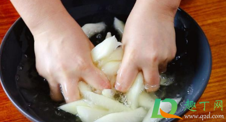 柚子皮糖为什么不出糖霜(柚皮糖不挂霜是不是糖少了)