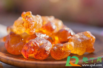 桃胶要煮熟才可以吃吗(新鲜的桃胶可以直接煮来吃吗)