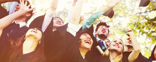 大学网课挂科影响如下(大学考查课挂科有什么影响)