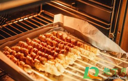 烤箱食谱如何确定温度和时间(烤箱常见食物时间、温度)