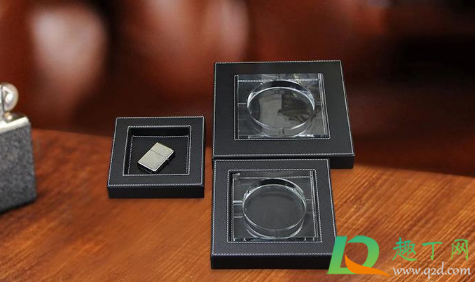 烟灰缸怎么清洗没味道(烟灰缸洗不干净怎么办)