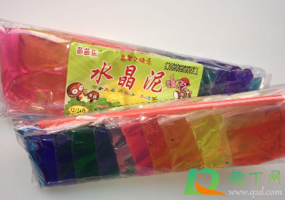 水晶泥干在床单上怎么弄掉(水晶泥粘在床单上用什么东西能洗掉)