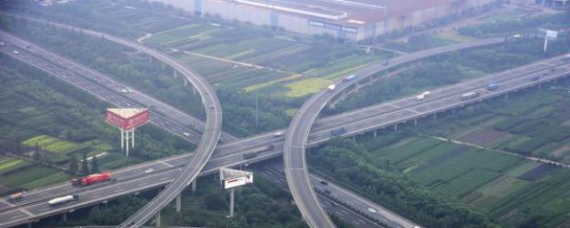 目前有34条高速公路国道线(高速公路 省道)