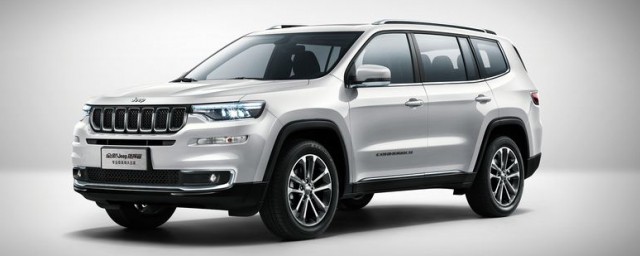 汉兰达和霸道区别在哪里呢(汉兰达和霸道怎么区分)