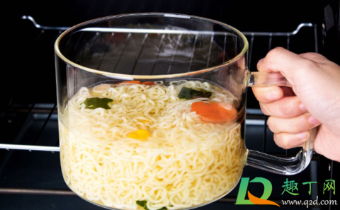 宿舍没有洗洁精用什么洗碗(家里没洗洁精了用什么洗碗)