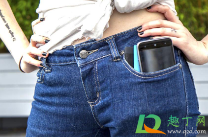 劣质牛仔裤的味道怎么清洗(劣质牛仔裤味道刺鼻怎么去除) 劣质牛仔裤的味道怎么清洗(劣质牛仔裤味道刺鼻怎么去除)