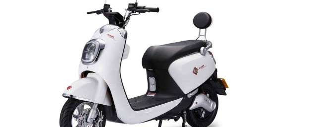 电动车没电了充电还是绿灯的原因(电动车没电但是充电器是绿灯)