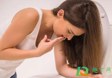 用催吐管脸会变大吗(催吐会使脸大吗)