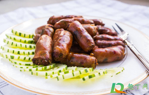 香肠是用大肠还是小肠做的(做香肠是用猪大肠还是小肠)