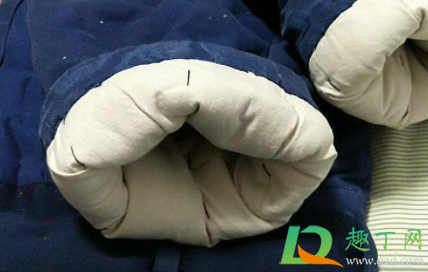 含蚕丝的棉裤可机洗吗(桑蚕丝裤子可以机洗吗)