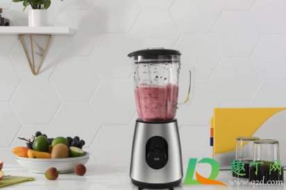 如何快速清洗榨汁机(清洗榨汁机有什么妙招)