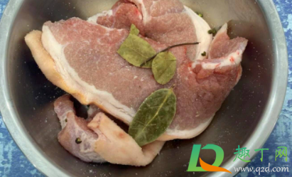 猪什么部位适合做腊肉(猪身上哪个部位做腊肉好吃)