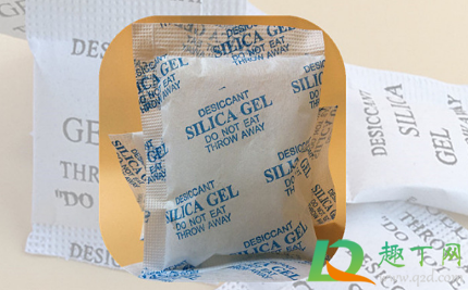 除湿干燥剂吃了会怎么样(干燥剂吃了没事吧)