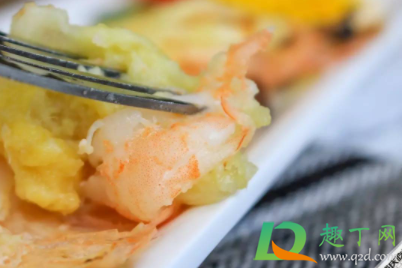 榴莲和虾一起吃会有什么反应(榴莲跟虾能同吃吗)