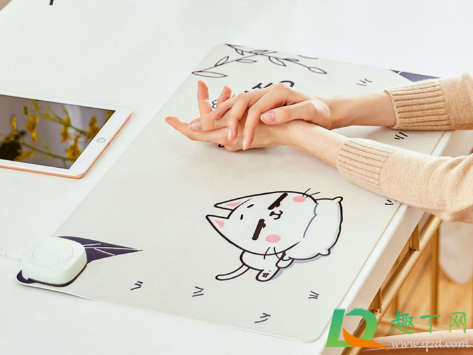 桌面加热垫有辐射吗(桌面加热垫有什么危害)