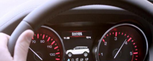 方向盘感叹号打不着火的原因是什么(车子打不着火!指示有个方向盘感叹号)