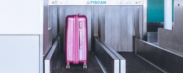 可以带多重的东西(可以带多重的东西上飞机不用托运)