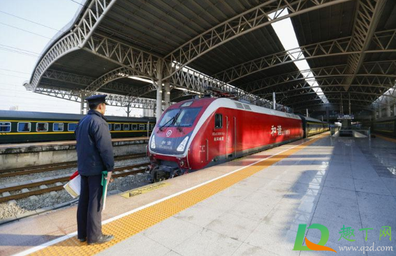 2021春运火车票会放几次票(2021春运火车放票时间)