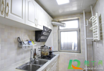 为什么开暖气后暖气片有声音(暖气片使用时有声音吗)