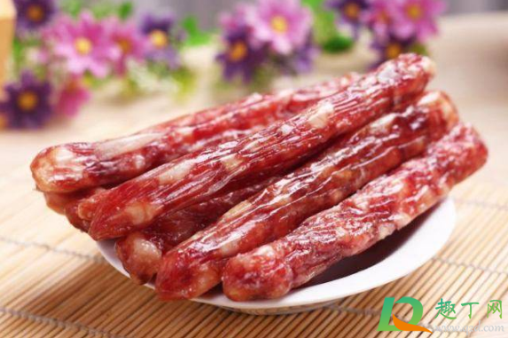 香肠哈喇味是放太久了吗(香肠放时间长了,味道不好吃,怎么补救) 香肠哈喇味是放太久了吗(香肠放时间长了,味道不好吃,怎么补救)