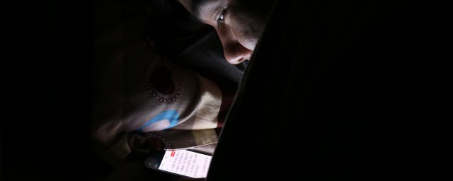 r9s plus手机护眼模式在哪? 打开的方式很简单