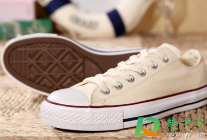 匡威皮帆布鞋怎么清洗(匡威布鞋清洗方法) 匡威皮帆布鞋怎么清洗(匡威布鞋清洗方法)