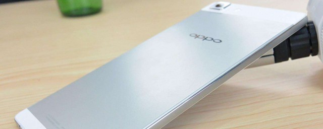 Oppo手机打游戏卡怎么办(手机打游戏卡怎么解决OPPO)