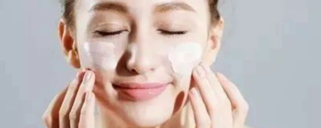 素颜霜持妆效果怎么样(素颜霜有效果吗)