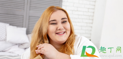 起静电的梳子好不好(有静电的梳子梳头会怎么样) 起静电的梳子好不好(有静电的梳子梳头会怎么样)