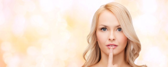 肤色黑可以用吗(肤色黑用什么护肤品好)