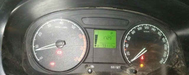 08款斯柯达的时间如何调整(大众斯柯达时间怎么调时间)